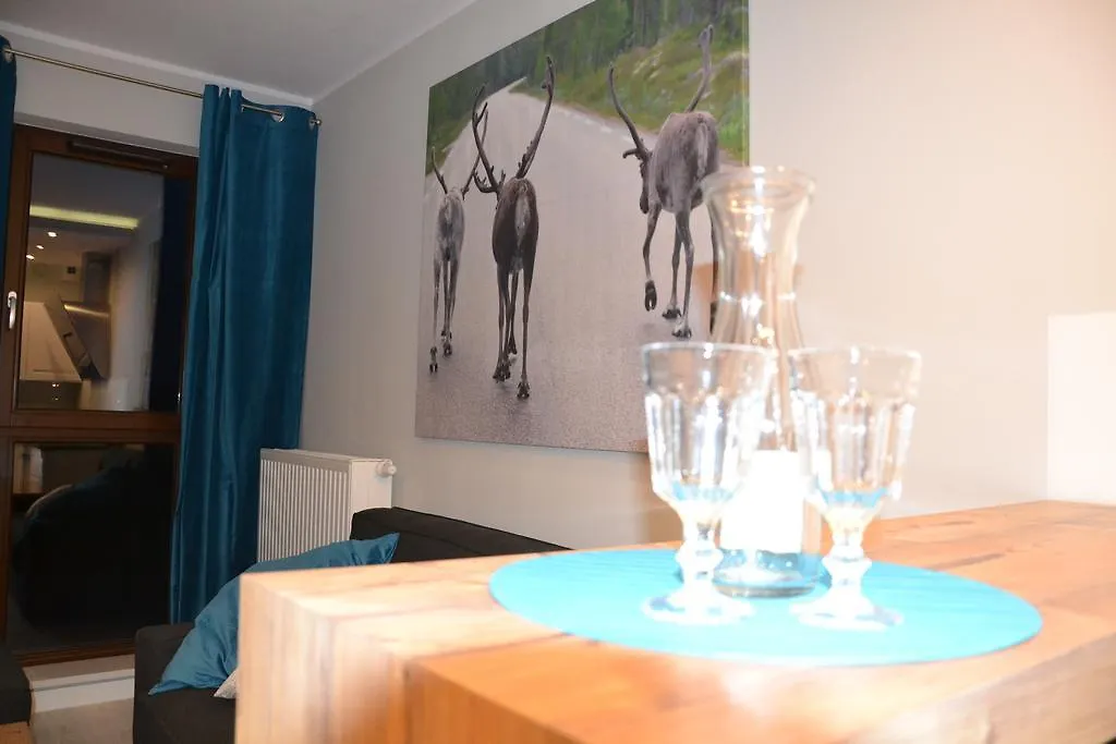 דירות ורשה Apartament Oslo