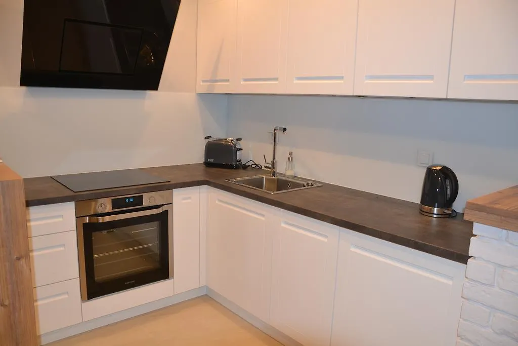 דירות ורשה Apartament Oslo